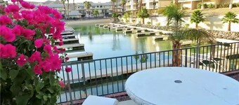 DM for SNOWBIRD RATE! Gated Community, Private Dock & Marina. Great River Views!