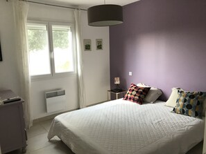 2 chambres, fer et planche Ă repasser, lit parapluie, Wi-Fi gratuit