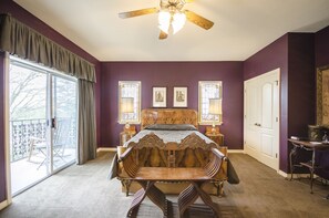 Interior - The Villa at Messina Hof Winery (Bryan)