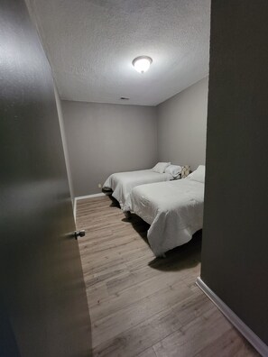 3 chambres, lit parapluie, Wi-Fi gratuit, draps fournis