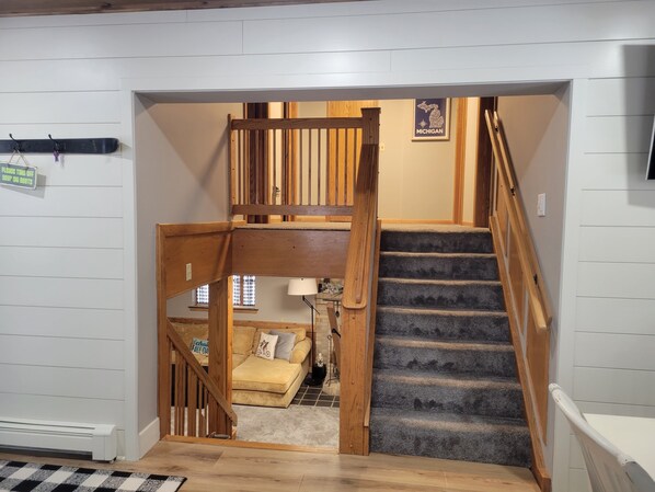 Interior - Walking distance to four-season ski and golf resort Crystal Mountain (Thompsonville)