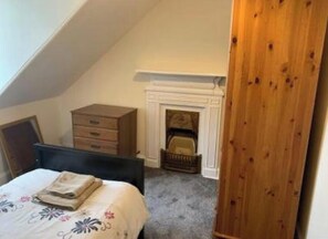 4 bedrooms
