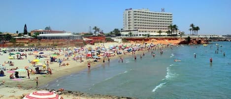 Beach nearby, beach towels