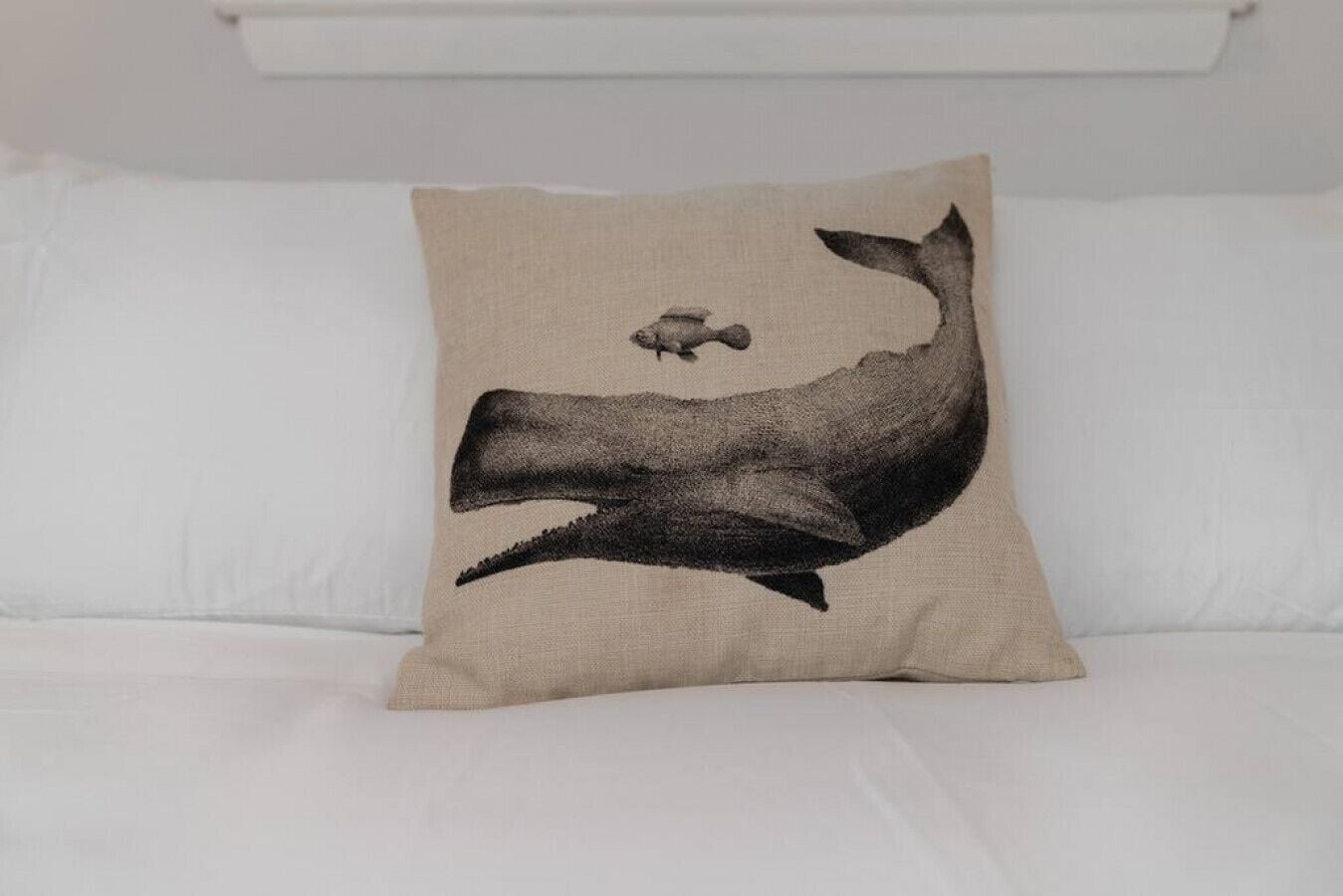 The Chapman Cottage · Cozy + Walk to the Beach! in Westbrook, United States