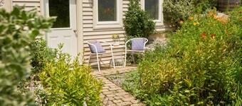 ENJOY TWIN PONDS WHILE EXPLORING MIDCOAST MAINE