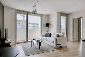 Télévision, chaîne hi-fi