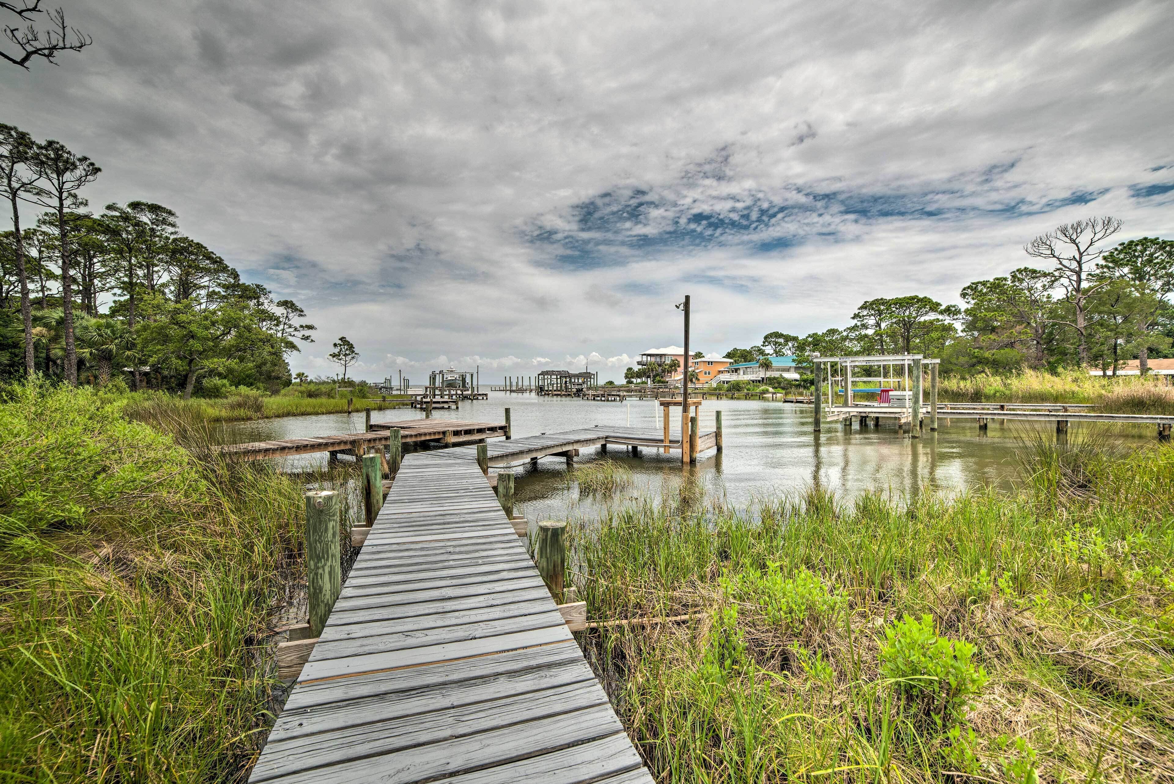 Breezy St George Island Escape w/ Private Dock!