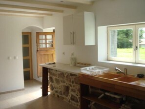 Interior - House - Sleeps 4 with Log Burner & Pet Friendly (Kerien)