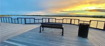 The Lake House - Perfect Getaway From Civilization