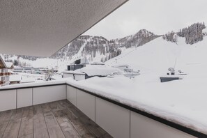 Panoramic Suite | Terrace/patio - FIRSTpeak (Altenmarkt im Pongau)