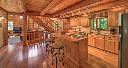 Large Cabin w/ Fire Pit + Grill on 34 Acres!