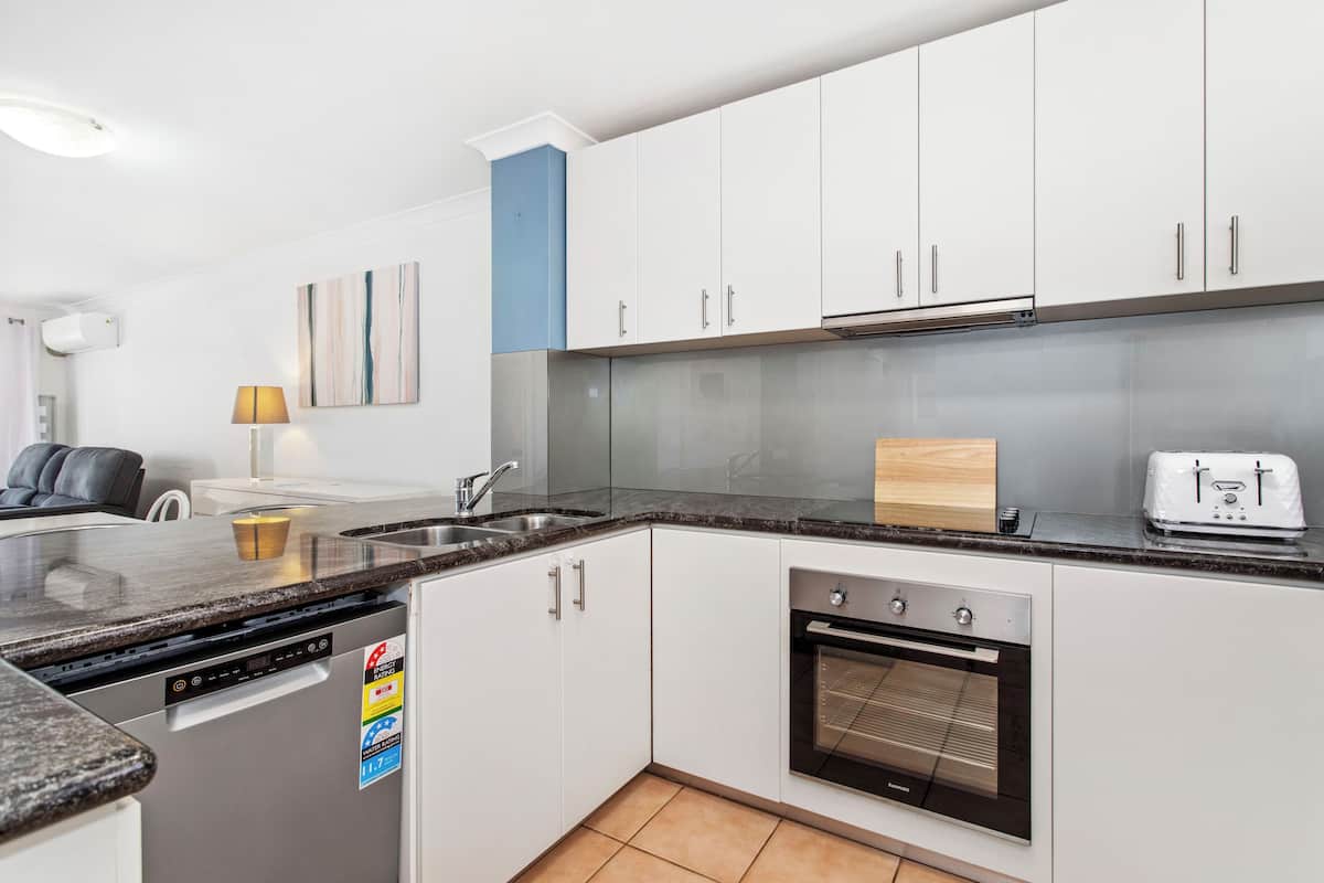 3 Bedroom 1st Floor Ocean View Apartment | Private kitchen