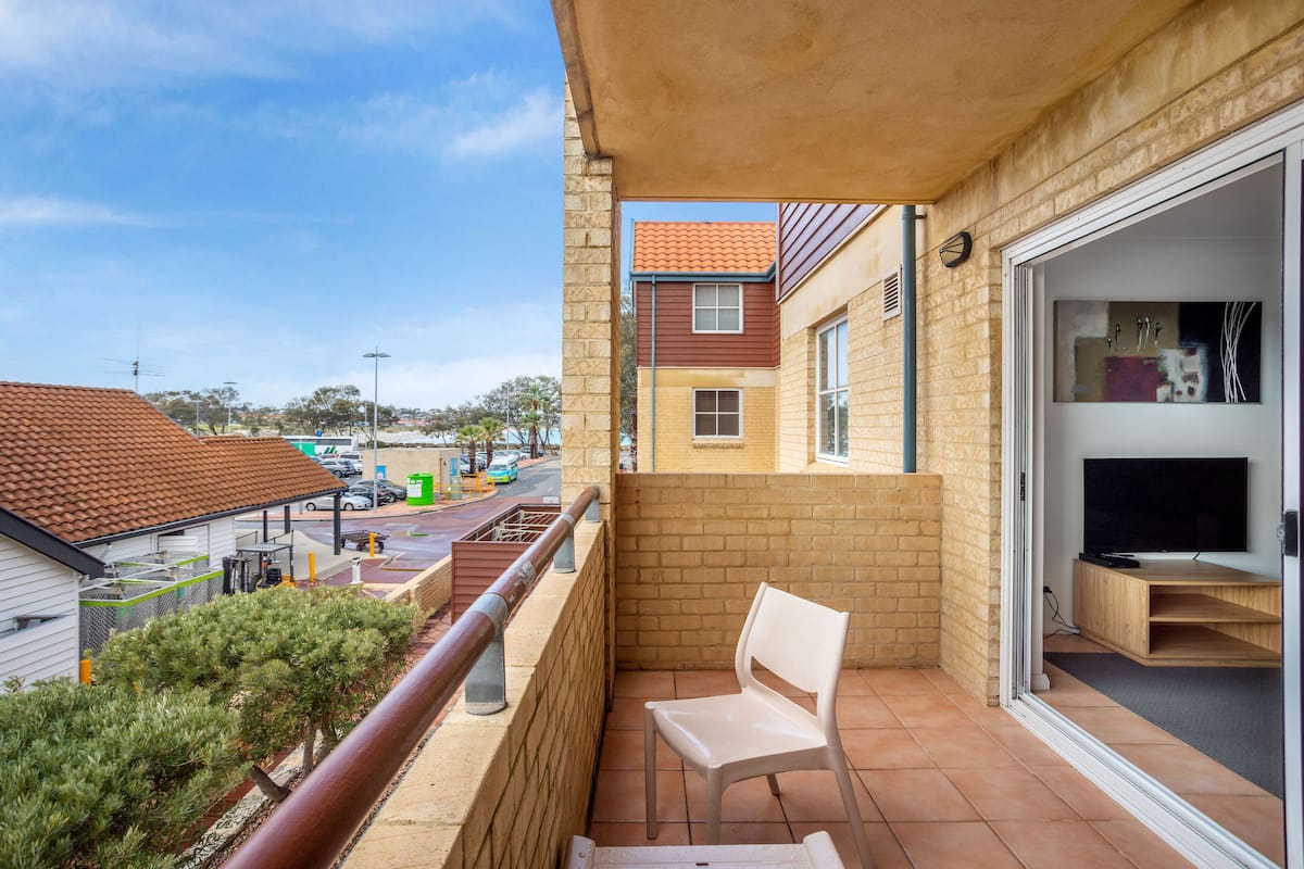 Standard 2 Bedroom 1st & 2nd Floor Apartments | Terrace/patio