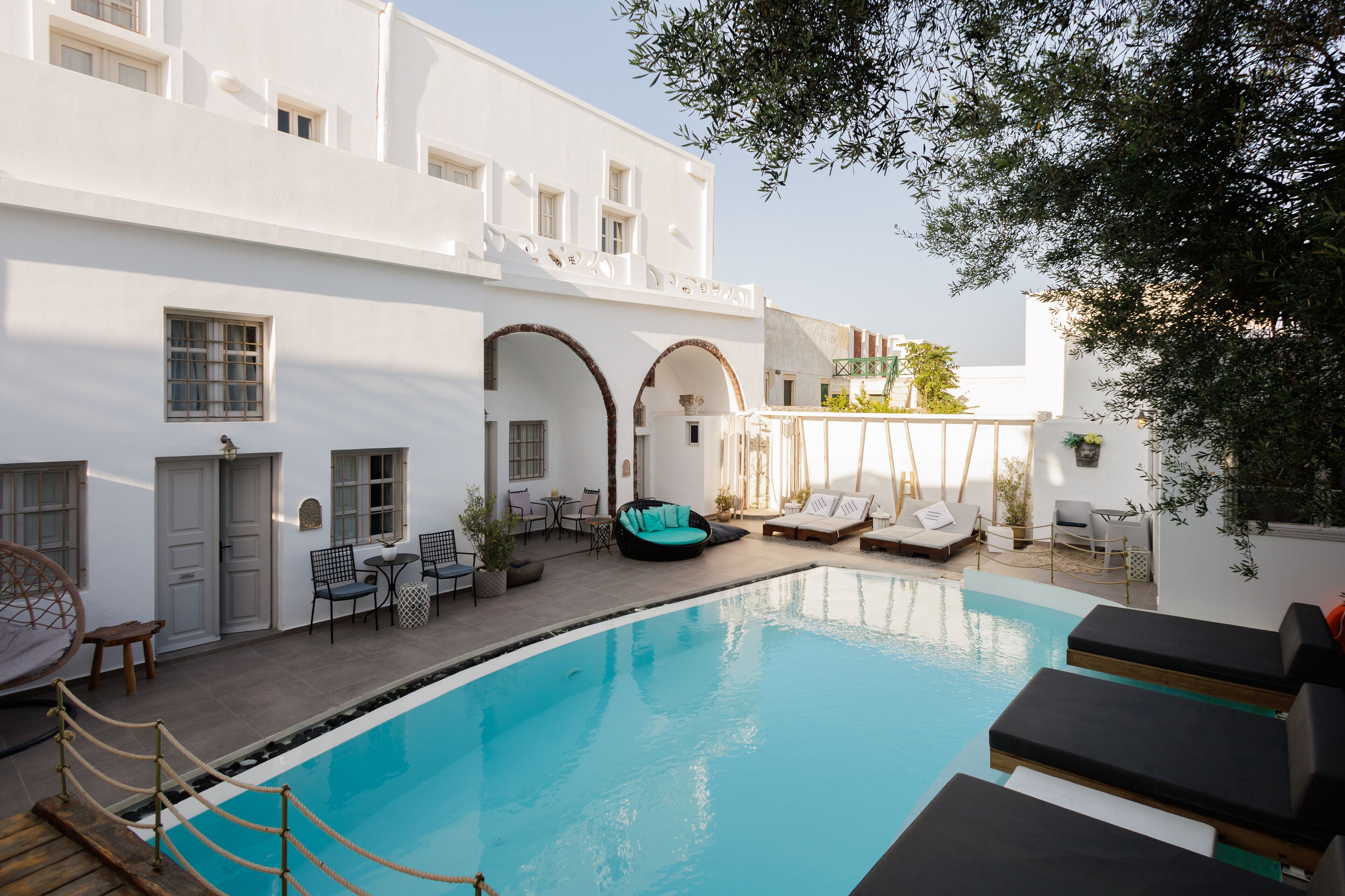 Seasonal outdoor pool, open 9:30 AM to 8:00 PM, pool loungers