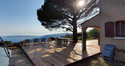 Villa panoramique le sauvaire.