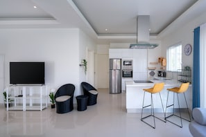 Classic Villa | Living area | Smart TV - Orchid Paradise Homes OPV421 (Hua Hin)
