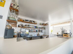 Bar (on property) - Posada El Convento Gran Suite (Ayamonte)