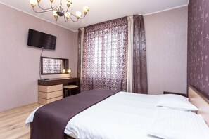 Comfort-Apartment | 2 Schlafzimmer, hochwertige Bettwaren, Zimmersafe, Schreibtisch