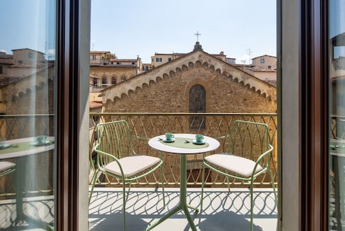 Spectacular apartment in the heart of Florence - San Remigio Apartment