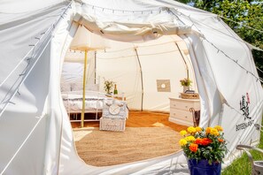 Cabin, 1 Queen Bed | Interior - Star Gazing Bell Tent Farm Stay (Loughborough)
