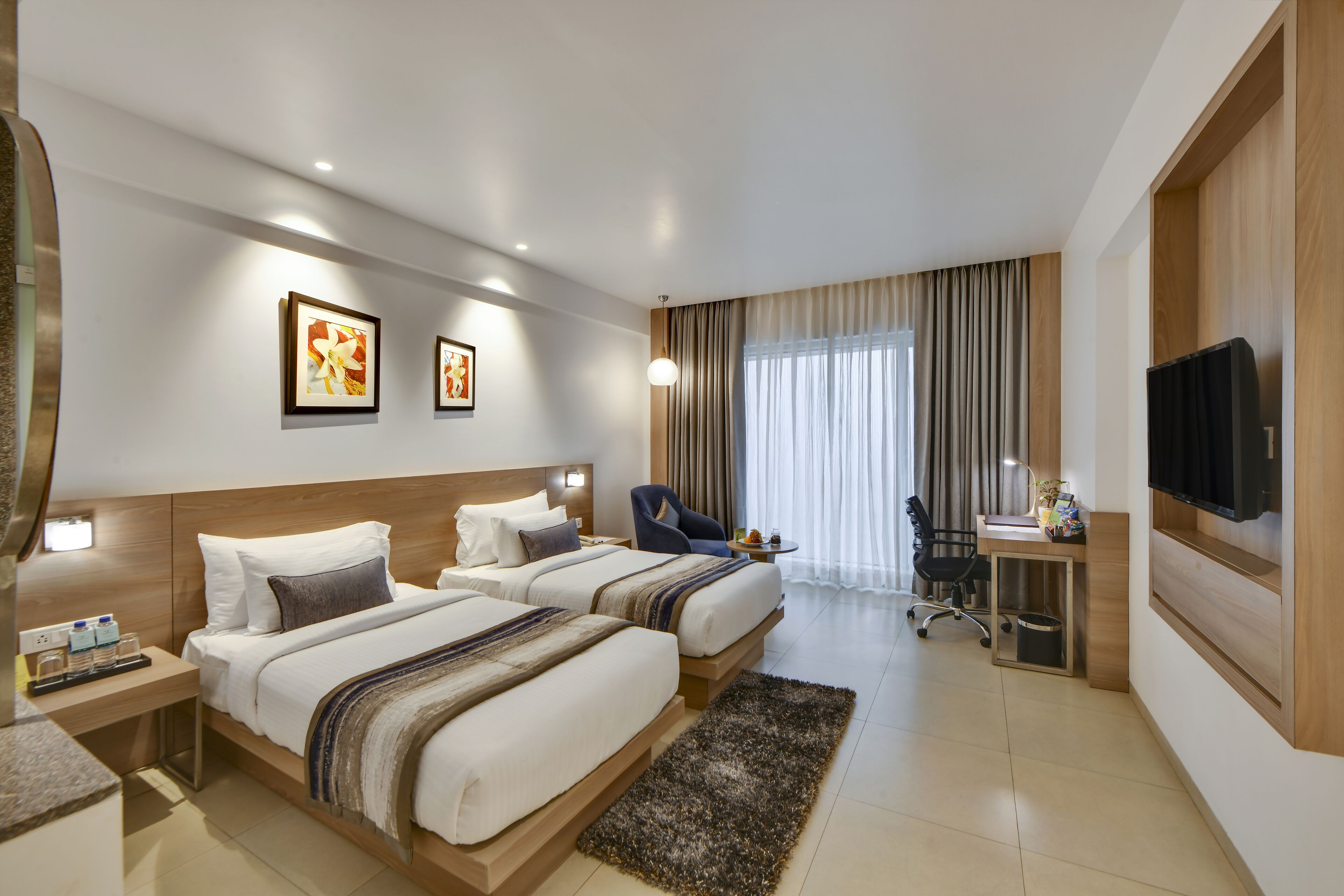 Winter Green Room | Premium bedding, minibar, in-room safe, desk