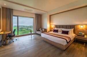 Ropa de cama de alta calidad y minibar 