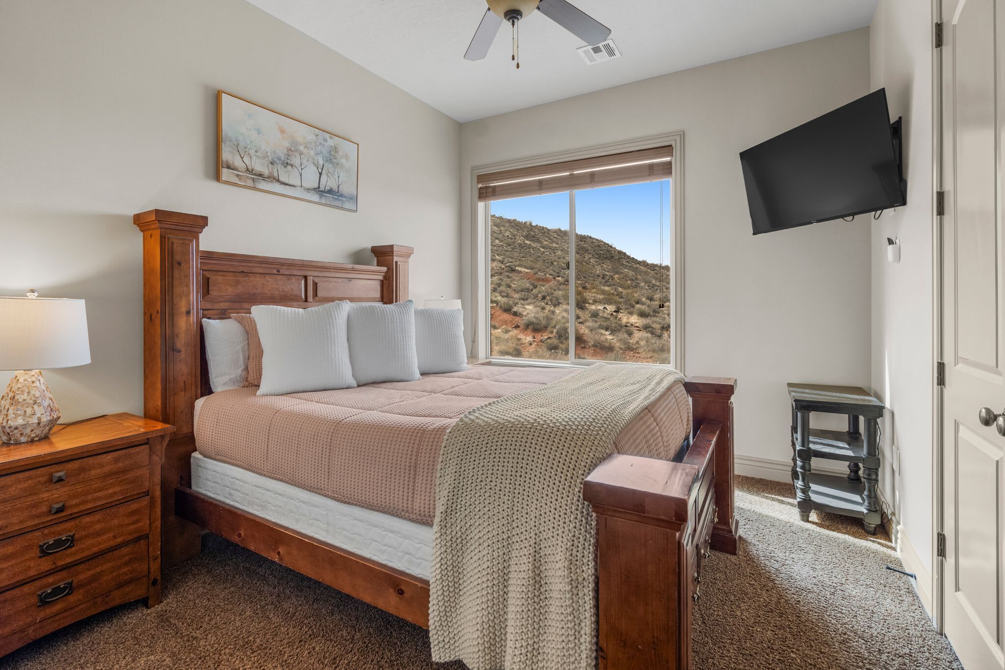 3 bedrooms, iron/ironing board, travel crib, WiFi