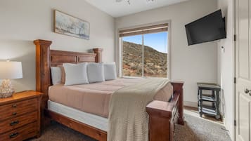 3 bedrooms, iron/ironing board, travel crib, WiFi