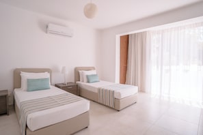 5 Schlafzimmer, Bügeleisen/Bügelbrett, Reisekinderbett, WLAN