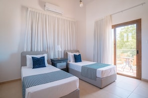 5 bedrooms, iron/ironing board, travel crib, WiFi
