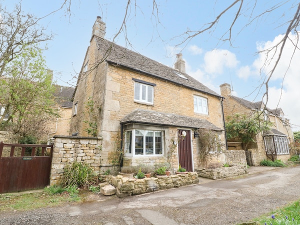 Tuesday Cottage - Bourton-on-the-Water