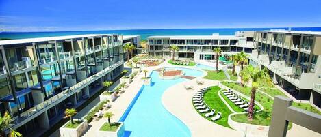 Piscine couverte, piscine chauffée