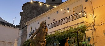 Small Traditional Spanish House in Patio De Las Comedias, Iznajar