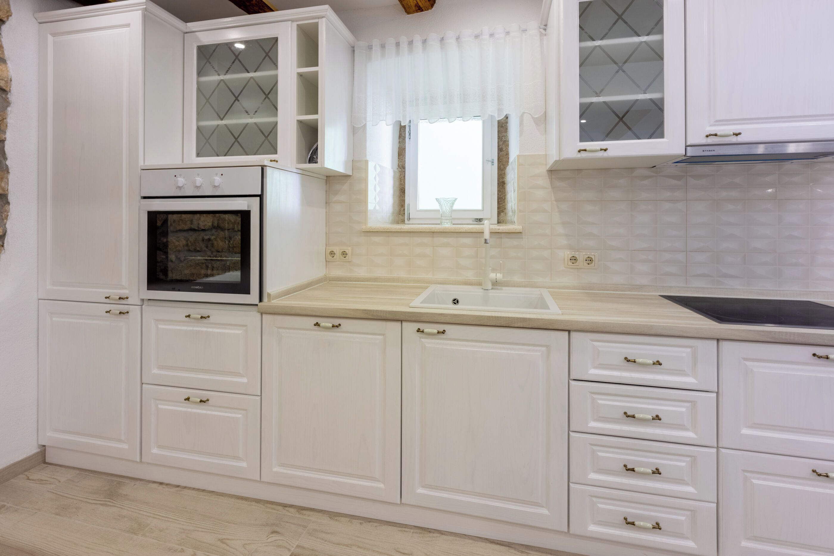 Tủ lạnh, lò vi sóng, lò nướng, bếp nấu 