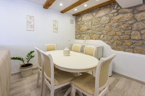 Dining - Villa Green Point (Vinodol)