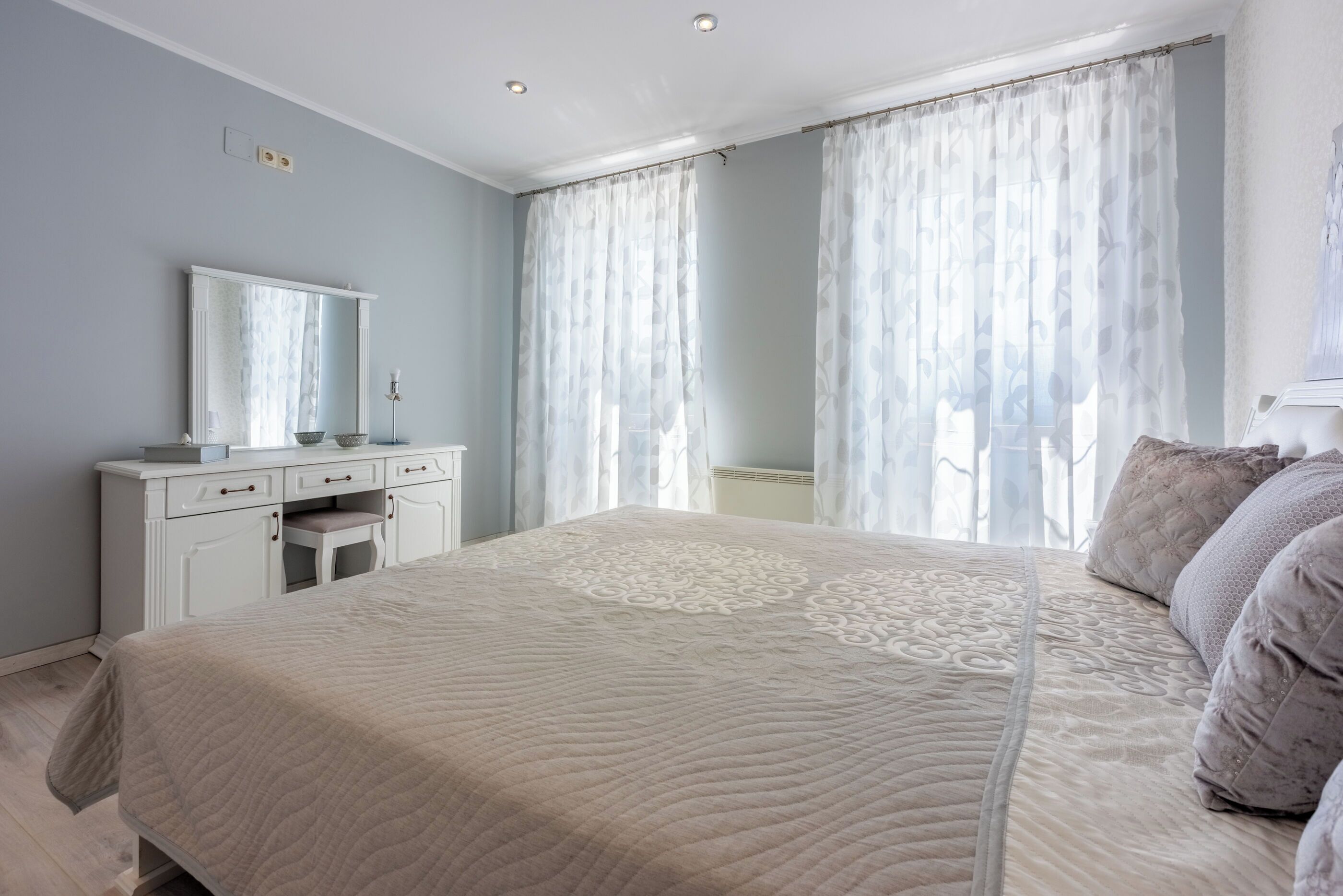 2 phòng ngủ, bàn ủi/dụng cụ ủi quần áo 