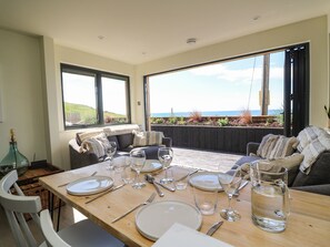 Cottage | Interior - Sandpiper Chalet (Bridport)