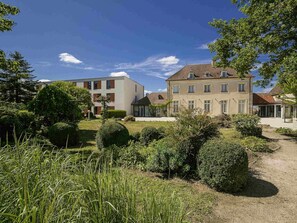 Exterior - Ibis Styles Domaine de Beauregard (Longvic)