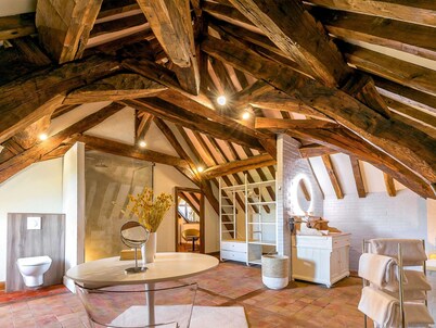 Ibis Styles Domaine de Beauregard