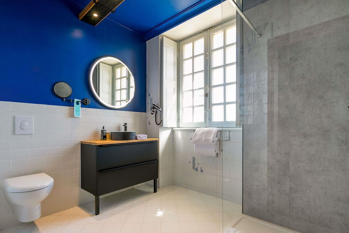 Superior kamer, 1 tweepersoonsbed, uitzicht op tuin | Luxe beddengoed, pillowtop-bedden, een kluis op de kamer, een bureau