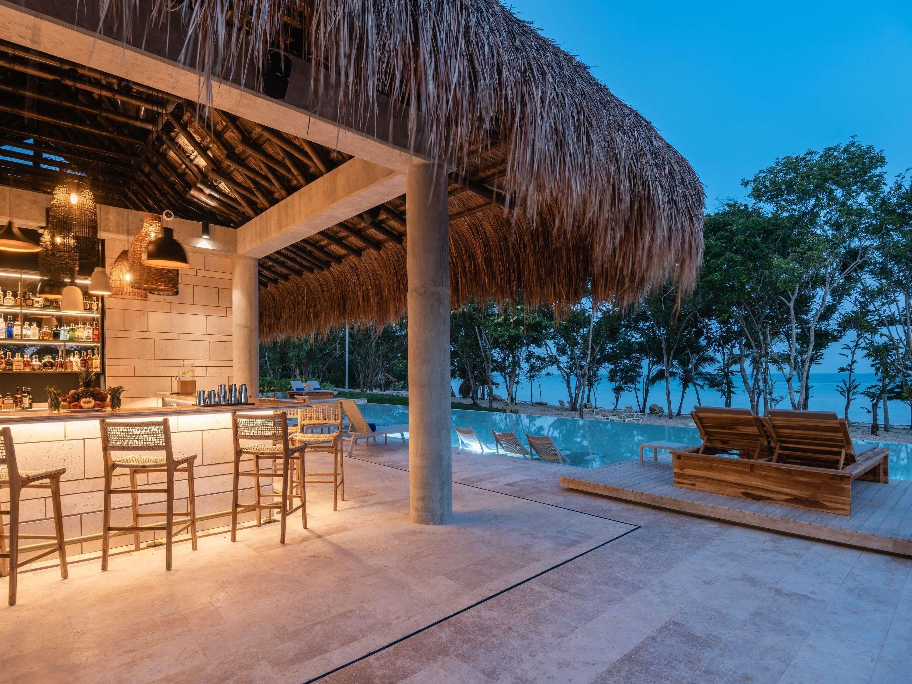4 bars/lounges, 2 poolside bars, 3 beach bars, swim-up bar