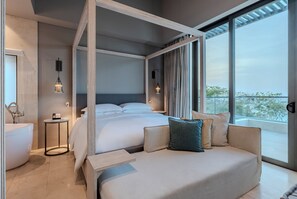 Caribbean Family Penthouse, Ocean View, 2 Bedrooms, 1 King 2 Twin Beds | Egyptian cotton sheets, premium bedding, down comforters