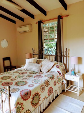 1 Schlafzimmer, Schreibtisch, Bügeleisen/Bügelbrett, kostenloses WLAN