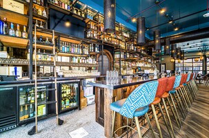 Bar (en la propiedad)