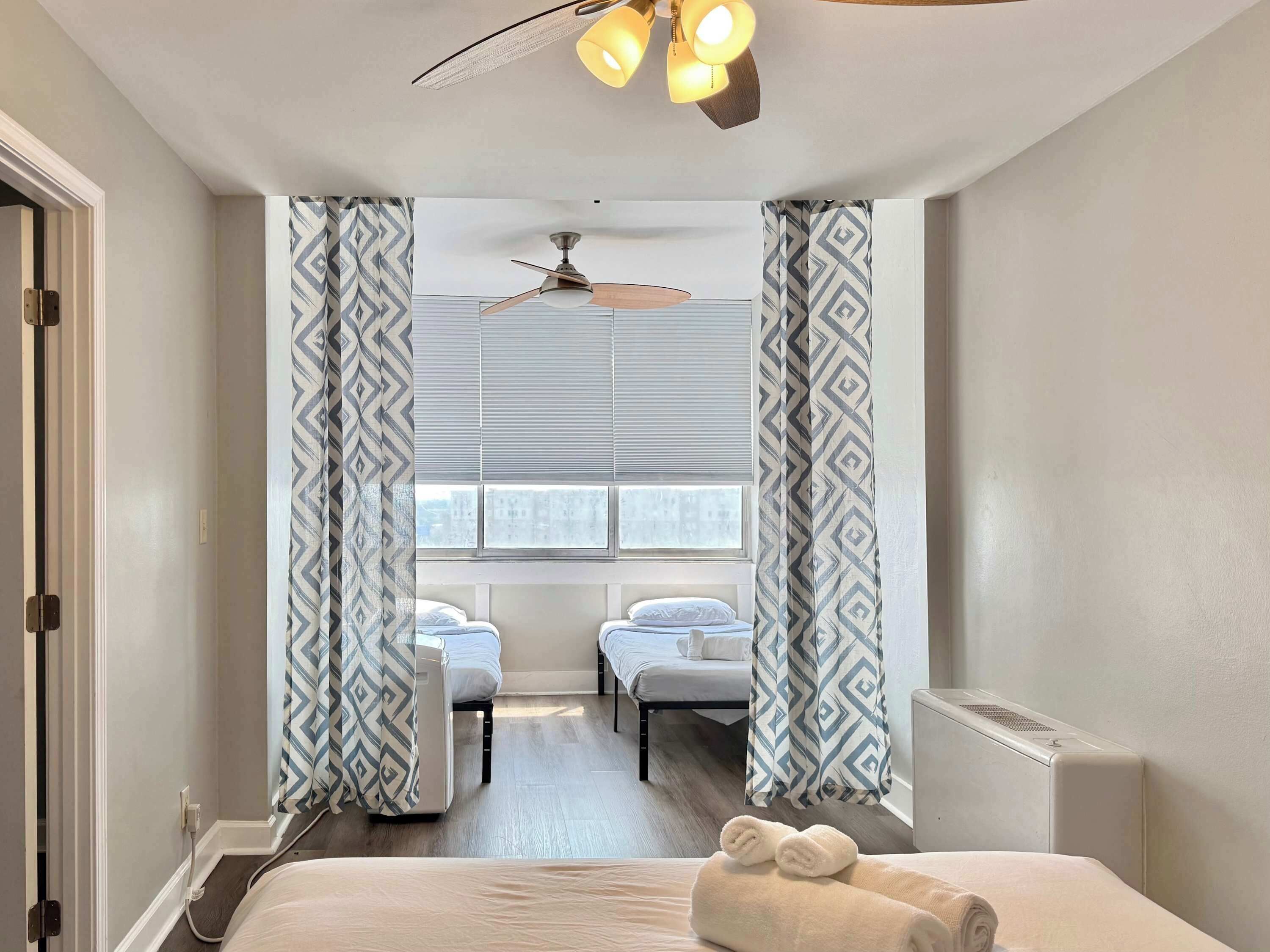 3 bedrooms, desk, iron/ironing board, WiFi