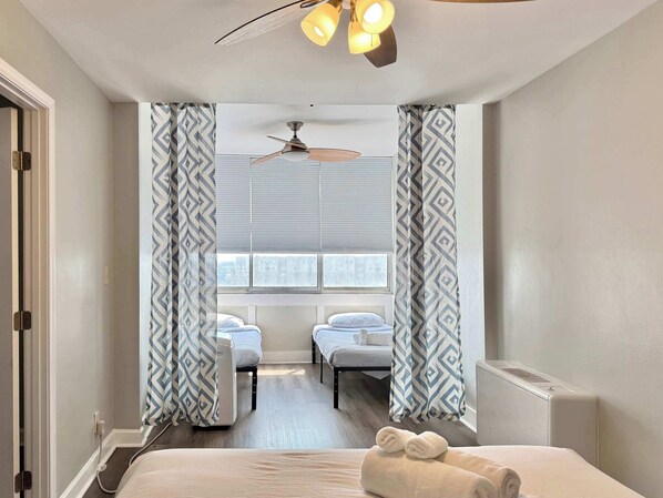 3 bedrooms, desk, iron/ironing board, WiFi