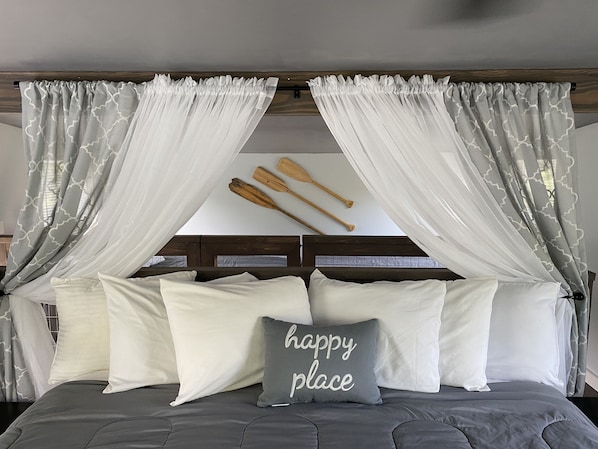 2 bedrooms, WiFi, bed sheets