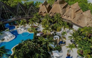 Outdoor pool - Suite DE 1 Dormitorio EN Vidanta Resorts EN México (Playa del Carmen)