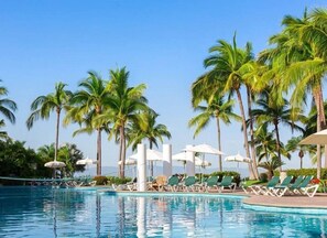 Alberca al aire libre 