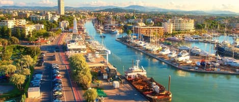 Marina